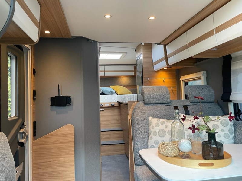 Dethleffs Just 90 T 6812 EB - Compleet met fietsenrek  foto: 1