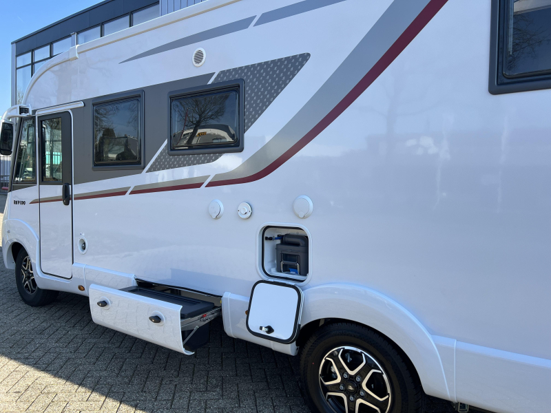 Rapido 896 F NEU AUTOMATIK HEAVY CHAS Foto: 11