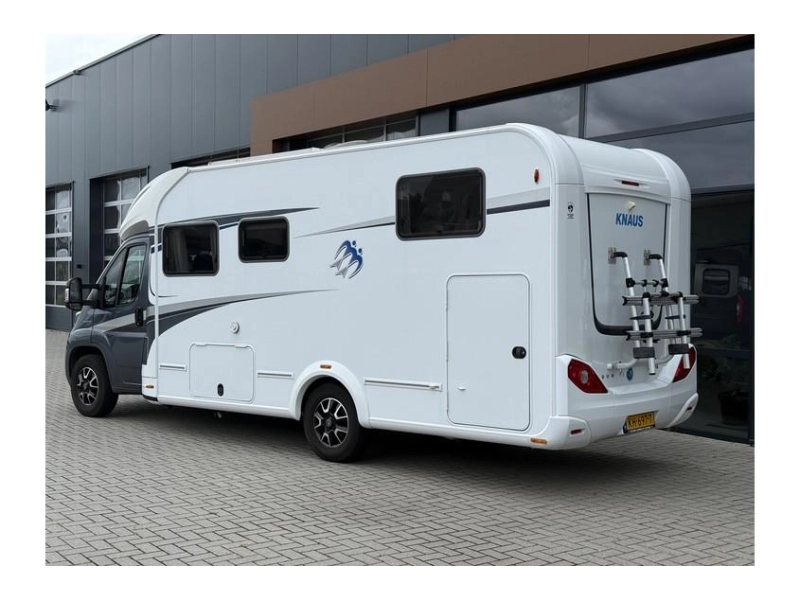 Knaus Sun Ti 700 Enkele bedden, zonn, oven  foto: 3