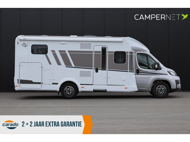 Carado T457 140hp Automatic | Single beds | Face to Face | Pro + Package | Thule awning | Separate shower | Large refrigerator | Light metal photo: 3
