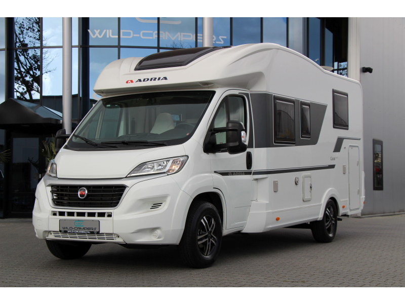 Adria Coral 600 SC Queensbed - Compacto foto: 1