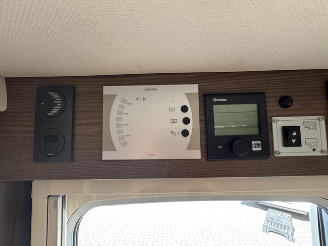 Eriba Nova S 545 Fransbed Rondzit Airco Winterpakket Mover foto: 20