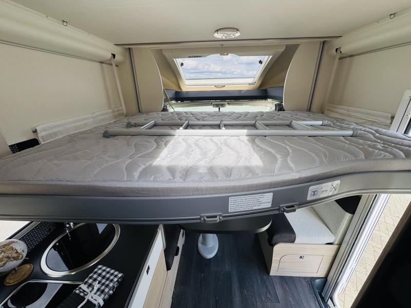 Chausson Titanium VIP 788 Automaat Queensbed Hefbed  foto: 20