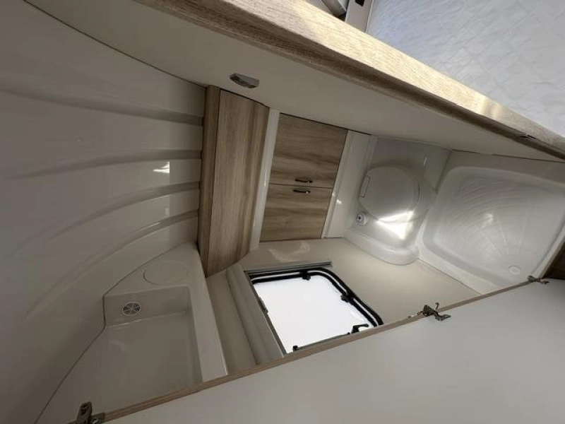 Hobby De Luxe 460 UFE Modelo 2027 foto: 8