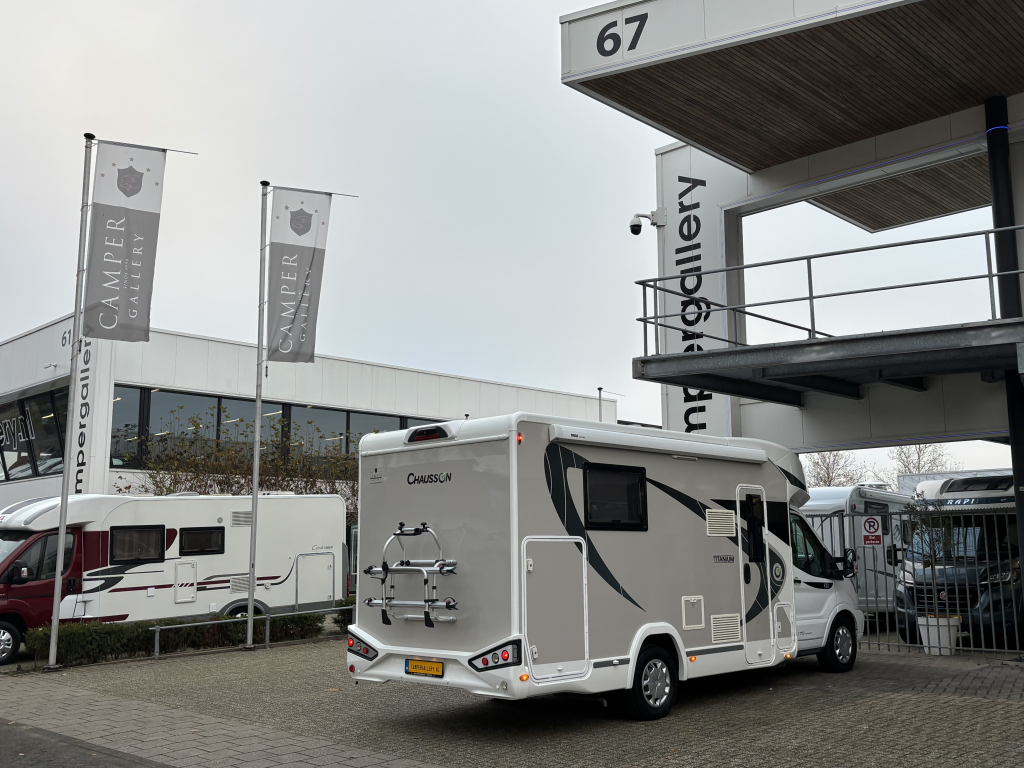 Chausson Titanium 628 AUTOMAAT QUEENSBED CAMERA ZONNEPANEEL foto: 21