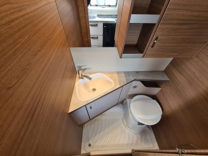 Knaus Sport 420 QD Foto: 7