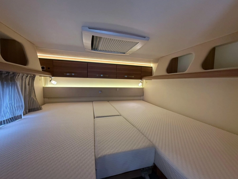 Weinsberg CaraCompact Pepper 600 MEG NL camper ( NAP ) van 1-s  foto: 6