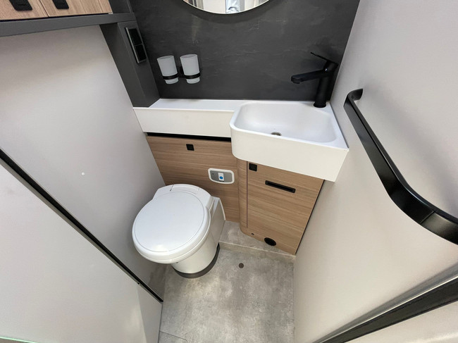 Hymer B MC T 680 Mercedes Foto: 15