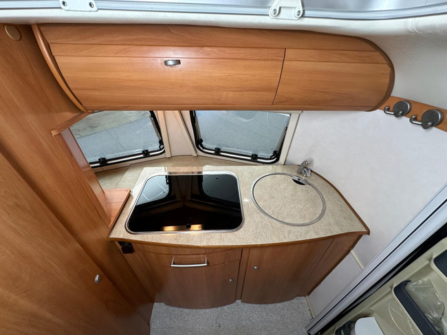 Eriba Touring Triton 420 GT foto: 17