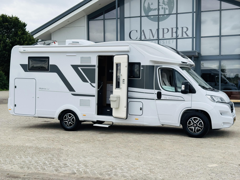 Adria Matrix Plus 670 DL Automaat Omvormer Airco  foto: 4