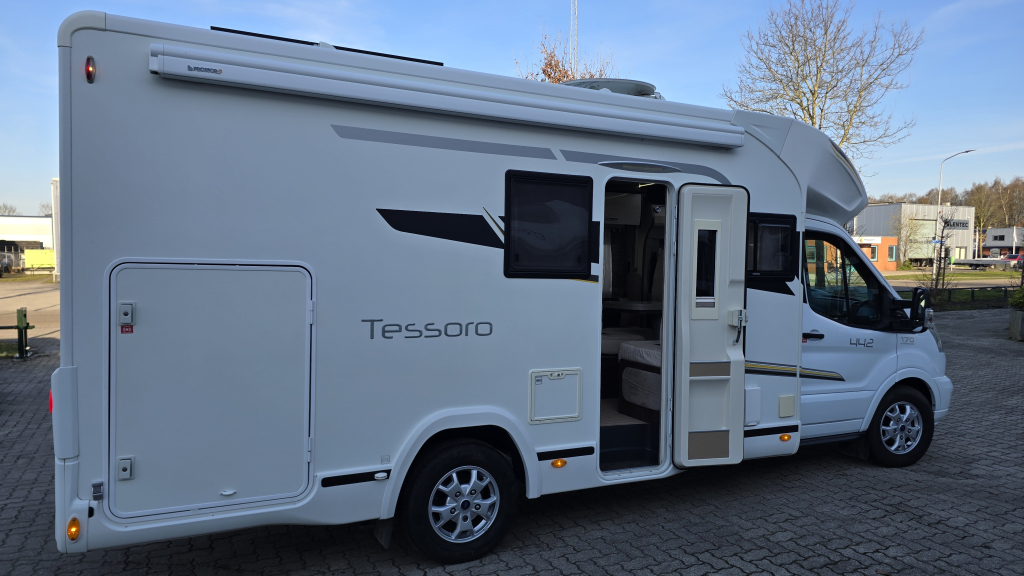 Benimar Tessoro 442 foto: 4