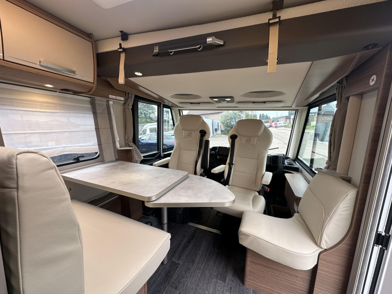 Knaus L!ve I 650 MEG Truma E met leer IH73  foto: 3