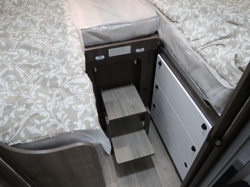 Benimar Cocoon 468 FACE TO FACE Foto: 16
