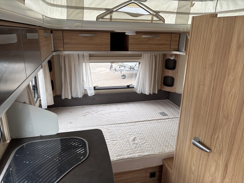 Eriba Feeling 425 Mover/Toldo Thule foto: 8