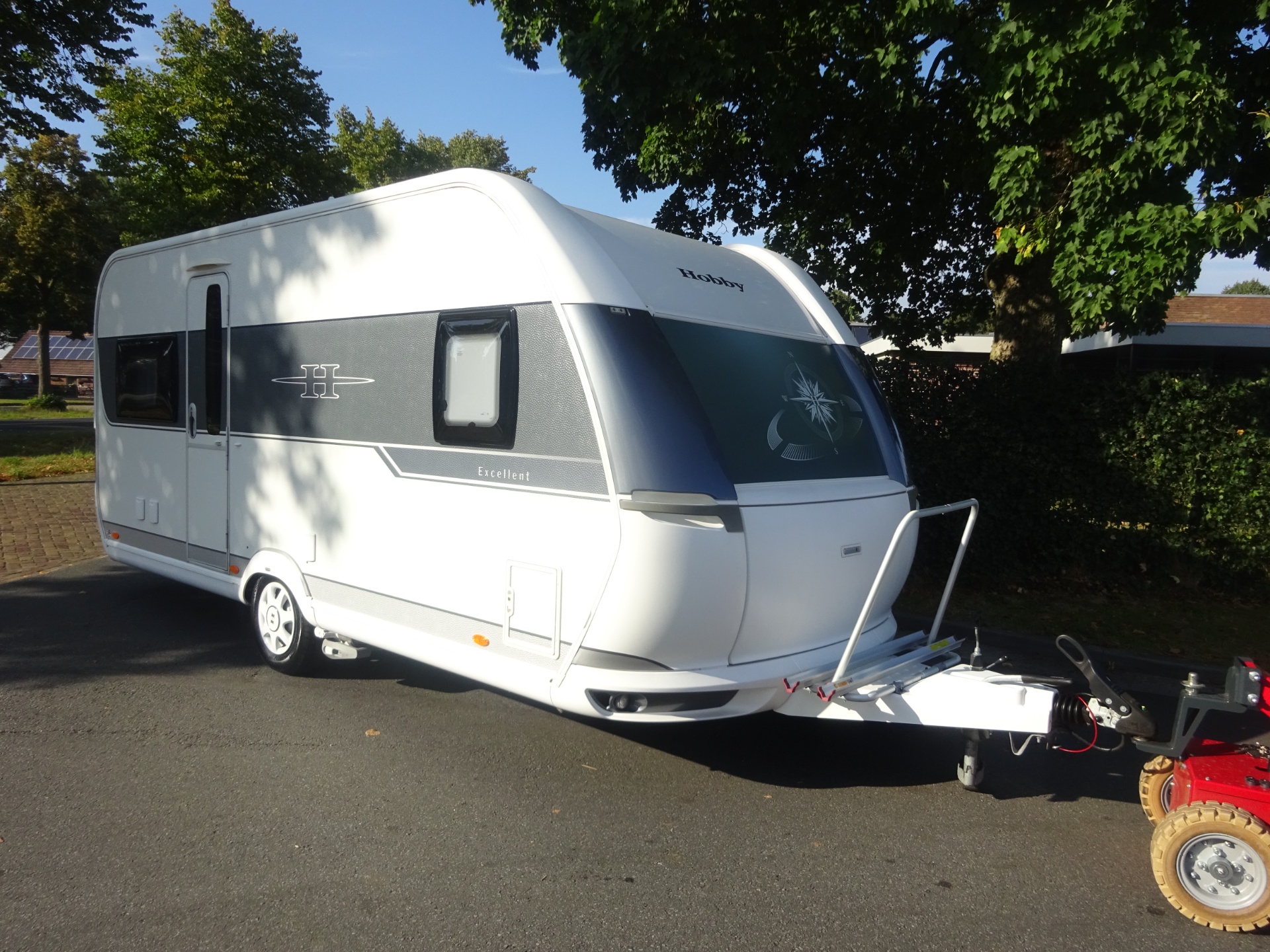 Hobby Excellent 495 UFE Met Mover en Airco