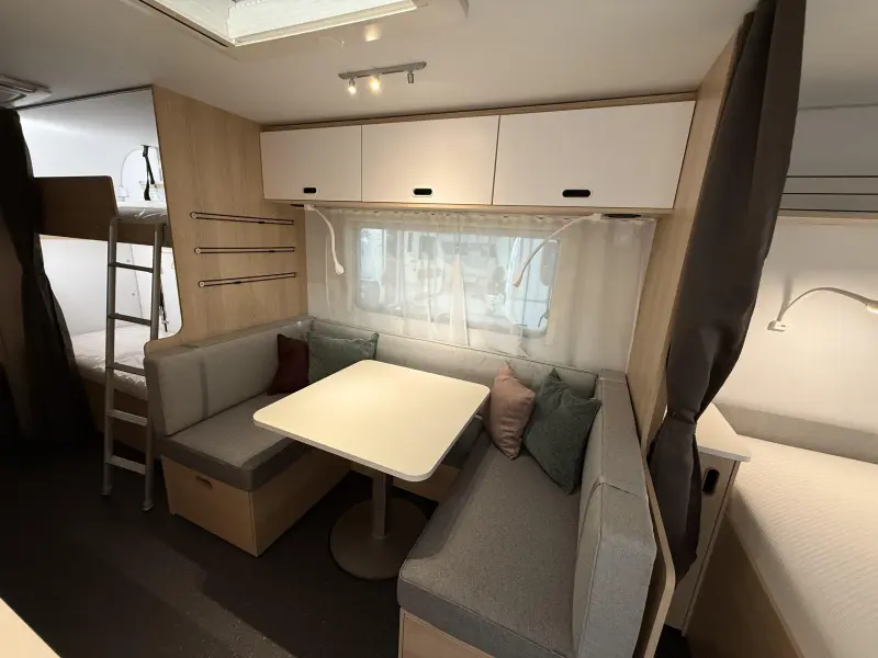 Adria Aviva 563 PT ACTIE VARIANT 1 