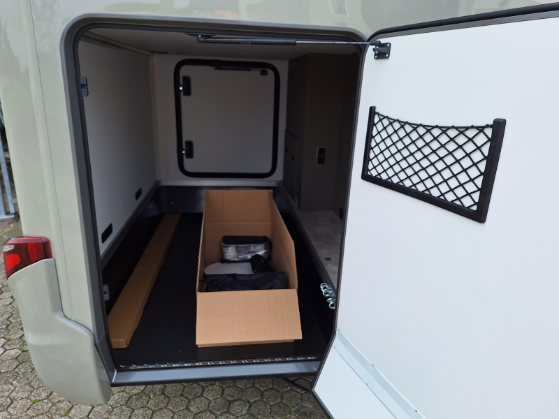 Hymer GT-S 600 XXL BED - LED - STEINGRAU foto: 11