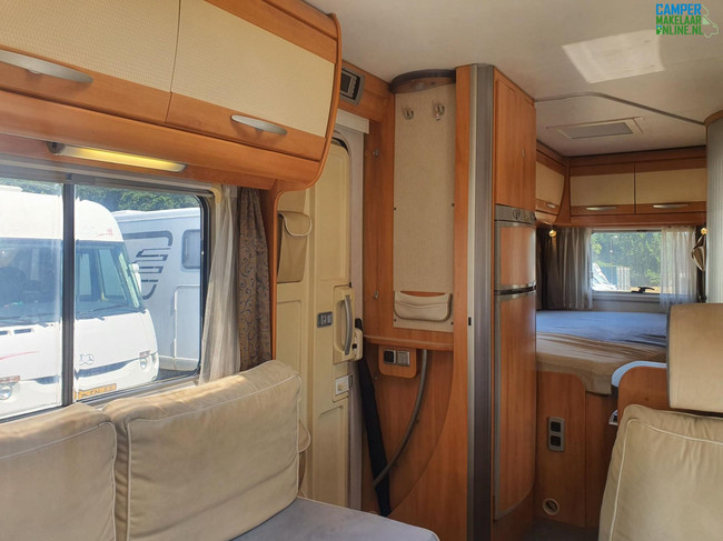 Hymer B 654 foto: 11