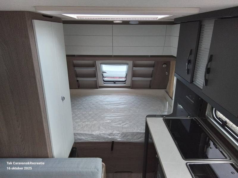 Caravana compacta Hobby On Tour 390 SF foto: 1