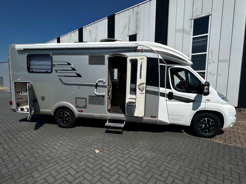 Hymer Tramp CL 698 Litio 150AH, llantas de aluminio nuevas foto: 2