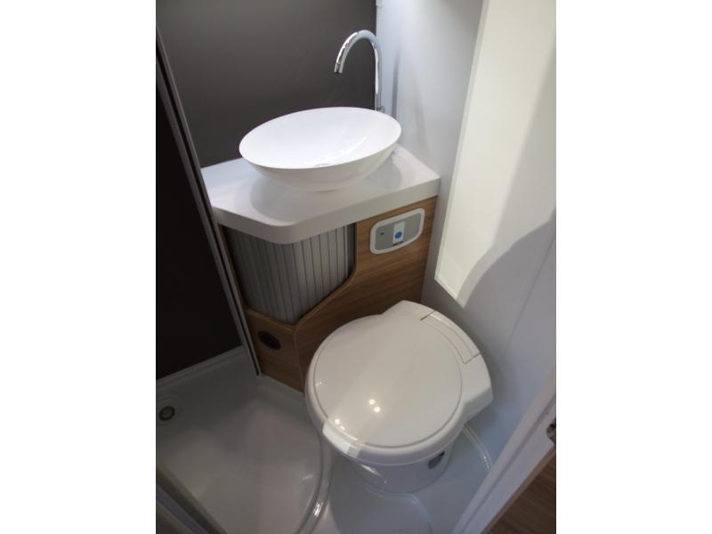 Adria Sonic 600 SL 150 PS AUTOMATIK 44H Foto: 13