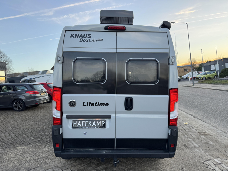 Knaus Boxstar 600 LIFE single beds & many options photo: 4