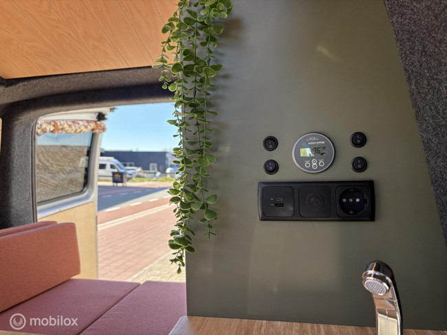 Volkswagen T6 2019 Nevada L1H1 zweifarbig Foto: 16