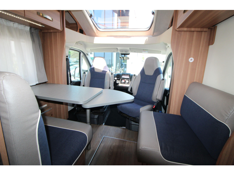 Weinsberg CaraLoft Queensbed + Hefbed  foto: 26