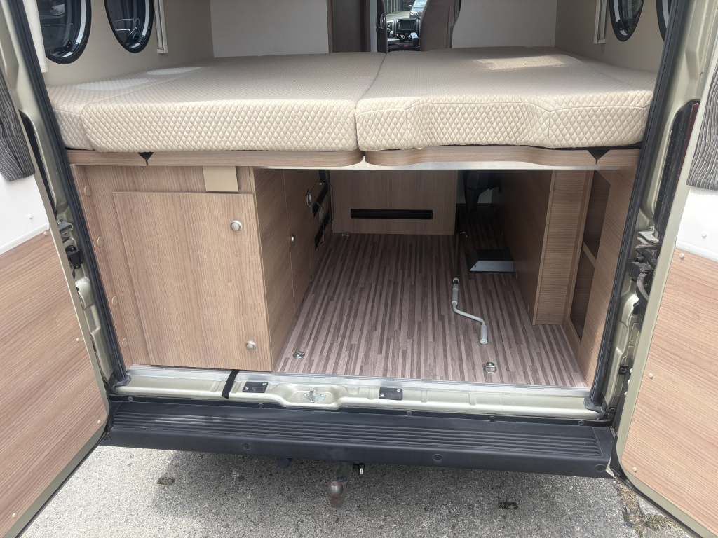 Carthago Malibu Charming LE GT640 2.3 Turbo 150pk photo : 22