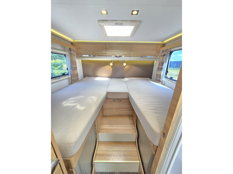 Adria Matrix 670 SL Lengte Bedden Hefbed 5per  foto: 20