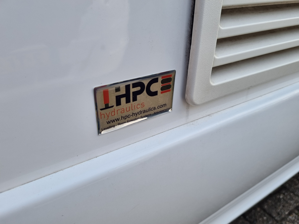 PLA Happy 397 Automatik Queensbett HPC Nivelliersystem 4.4 t Foto: 39