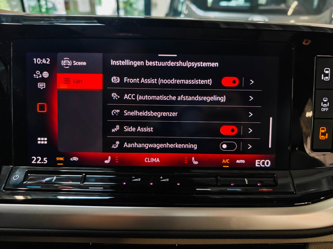 Volkswagen California Ocean 1.5 EHYBRID DSG 4MOTION 245PS Foto: 17