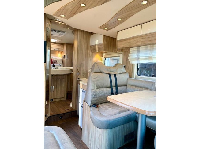 Hymer T 598 GL |DAKAIRCO | ZONNEPANEEL foto: 13