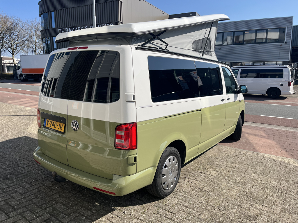 Volkswagen  T6 buscamper Nevada two-tone 2017 foto: 2