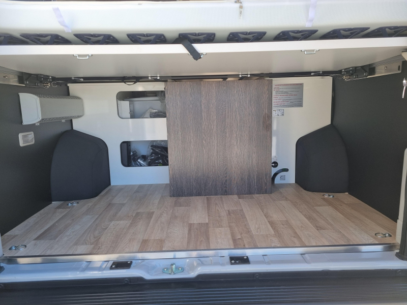 Westfalia Columbus 640 Full option 4 persoons  foto: 14