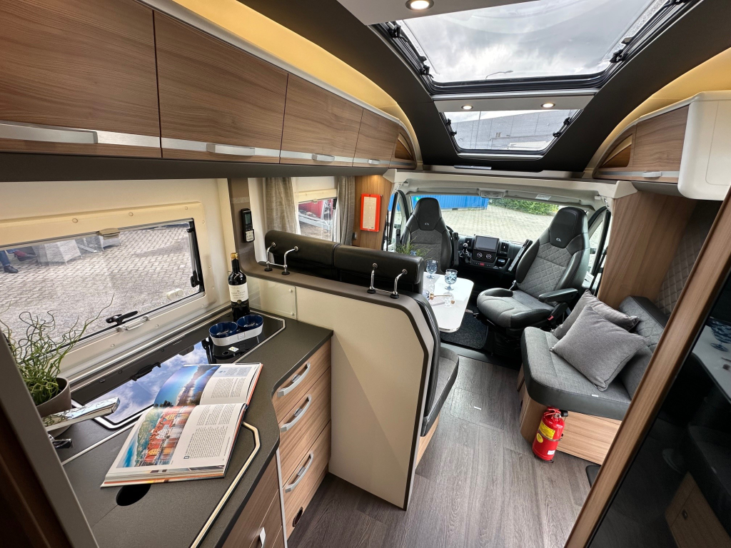 ADRIA CORAL 670 SL AXESS foto: 25