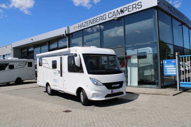 Compacta Hymer Exsis i 474 Fiat 160 cv estrecha ligera camas individuales y abatible (55 foto: 1