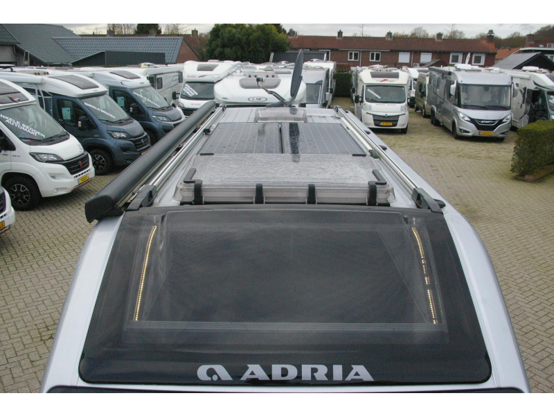 Adria Twin Supreme 640 SLB Enkele bedden, Nieuwstaat  foto: 5