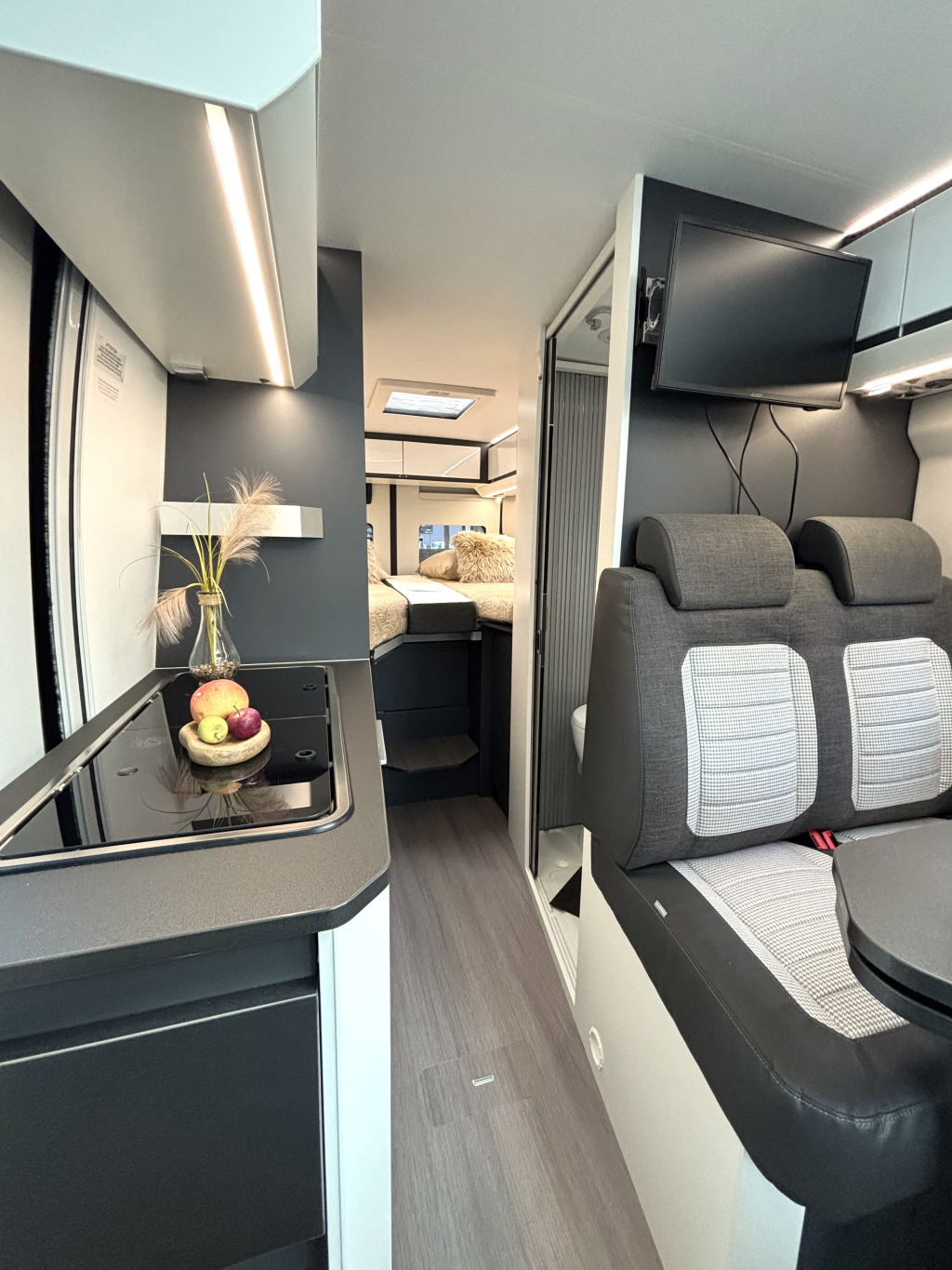 Adria Twin Supreme 640 SLB ENKELE BEDDEN FIAT 8 TREKHAAK foto: 11