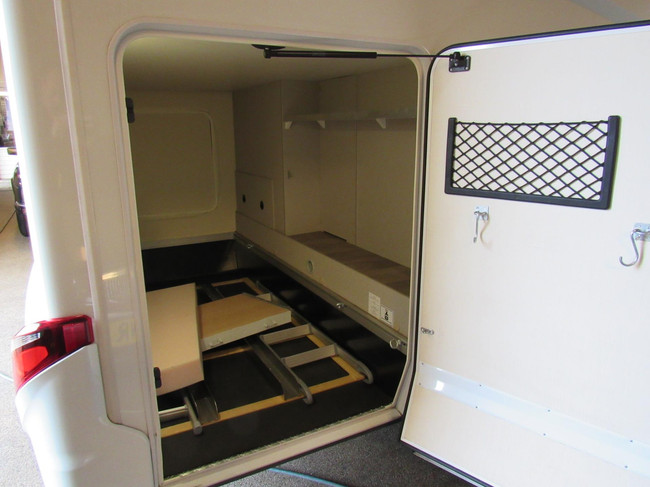 Hymer T585S Mercedes Aut.bj2022 Enkele Bedden+Hefbed 2xAirco foto: 20