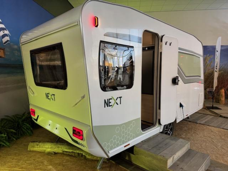 NEXT 380 NIEUW LICHTGEWICHT FENDT  foto: 1