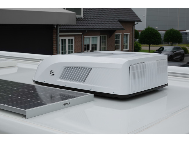 NIESMANN BISCHOFF iSmove 7.3 F 180 CV Autom&aacute;tico | Aire acondicionado de techo | Bater&iacute;a de litio. Calefacci&oacute;n de asientos foto: 19