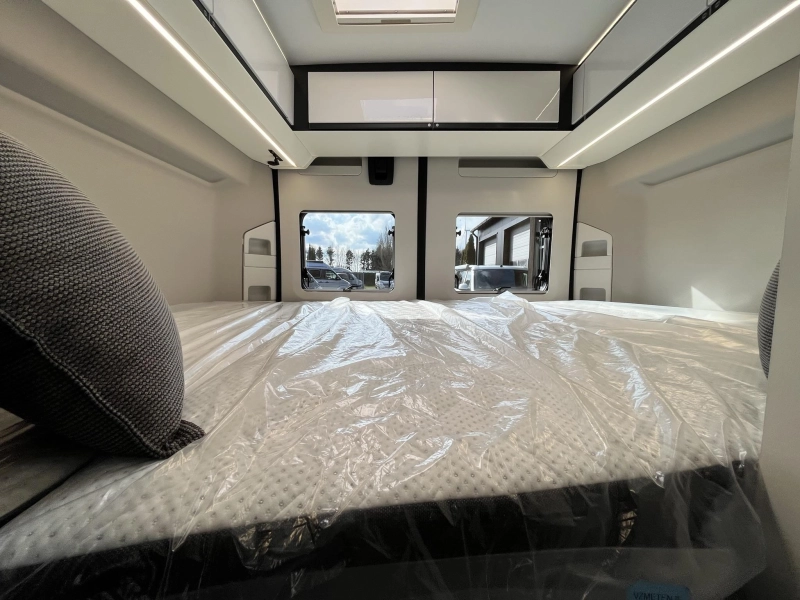 Adria Twin Supreme 600 SPB Automatik Foto: 15