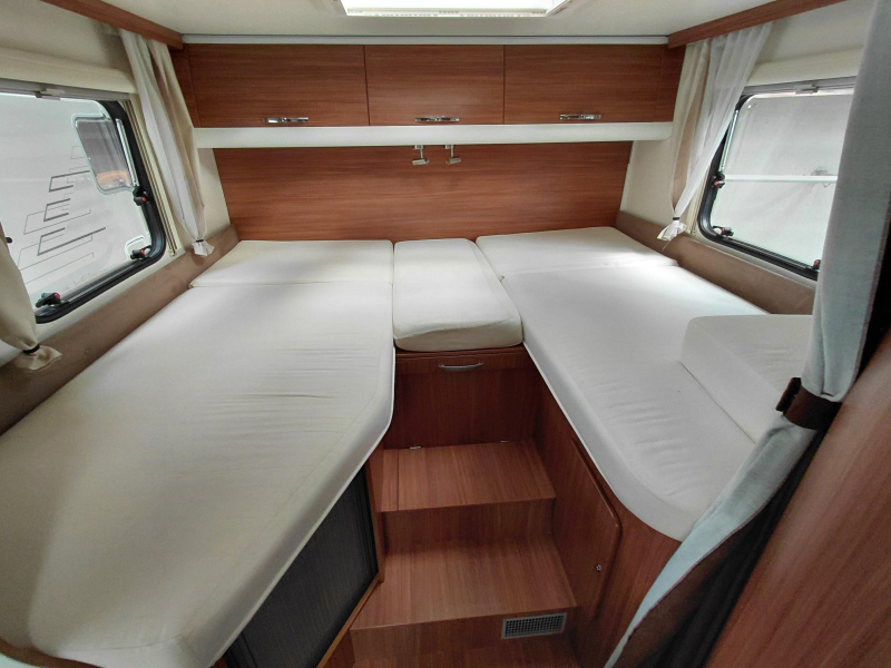 Adria Sport 572 SL ENKELE BEDDEN LPG  foto: 8