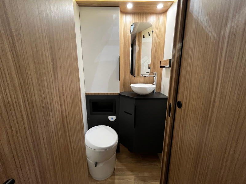 Pilote G 690 GJ Integraal Camper, 2027  foto: 6