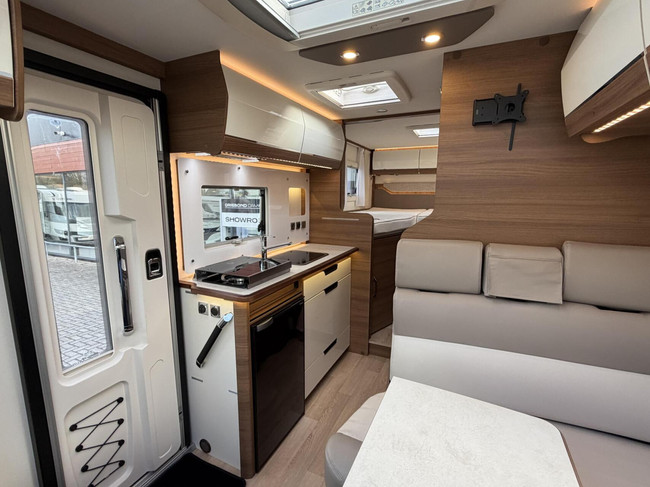 RAPIDO C55 9T-Automaat Enkele Bedden Lithium Omvormer Trekhaak foto: 9