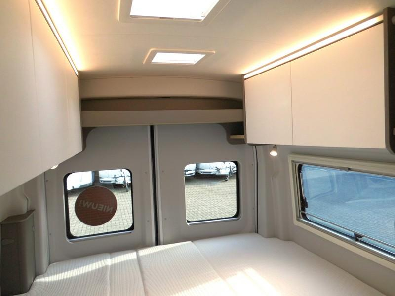 LMC Innovan 592 + GRATIS LEVELSYSTEEM !  foto: 12