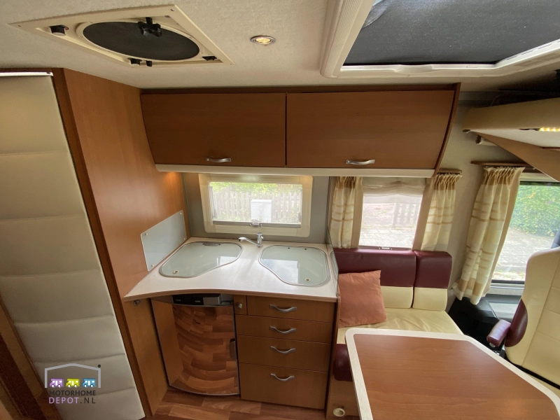 Niesmann+Bischoff Arto 64 GL | Autocaravana NL 1er Propietario foto: 9