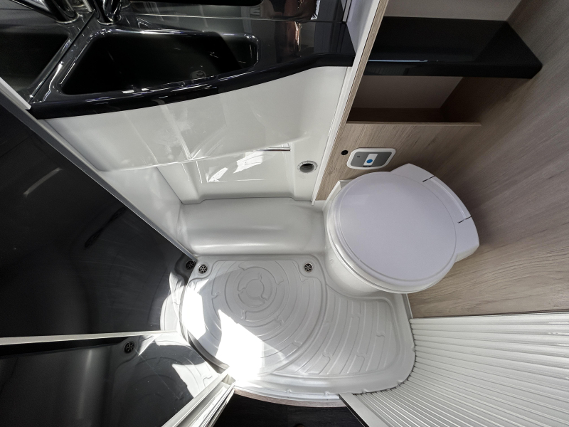 Challenger Genesis 194 Dwarsbed/alkoof/6-m/2020  foto: 13