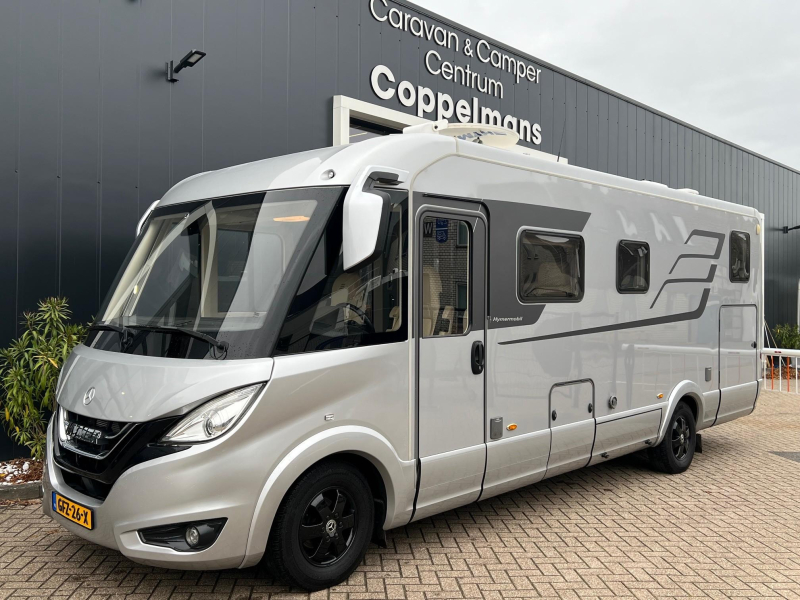 Hymer B ML I 780 schotel, airco, enkelbed  foto: 5